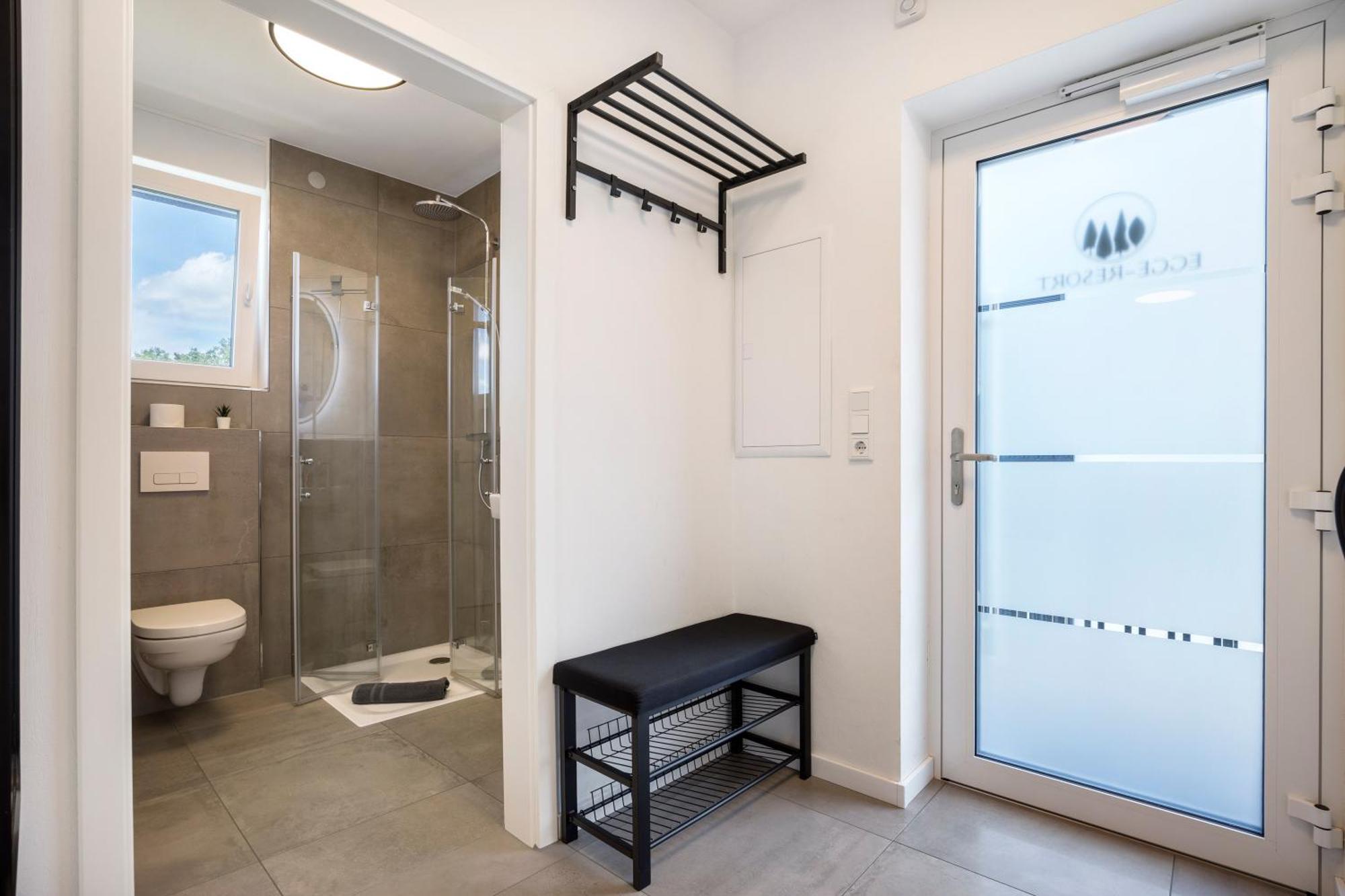 Egge Resort 7B Mit Whirpool U Sauna Altenbeken المظهر الخارجي الصورة